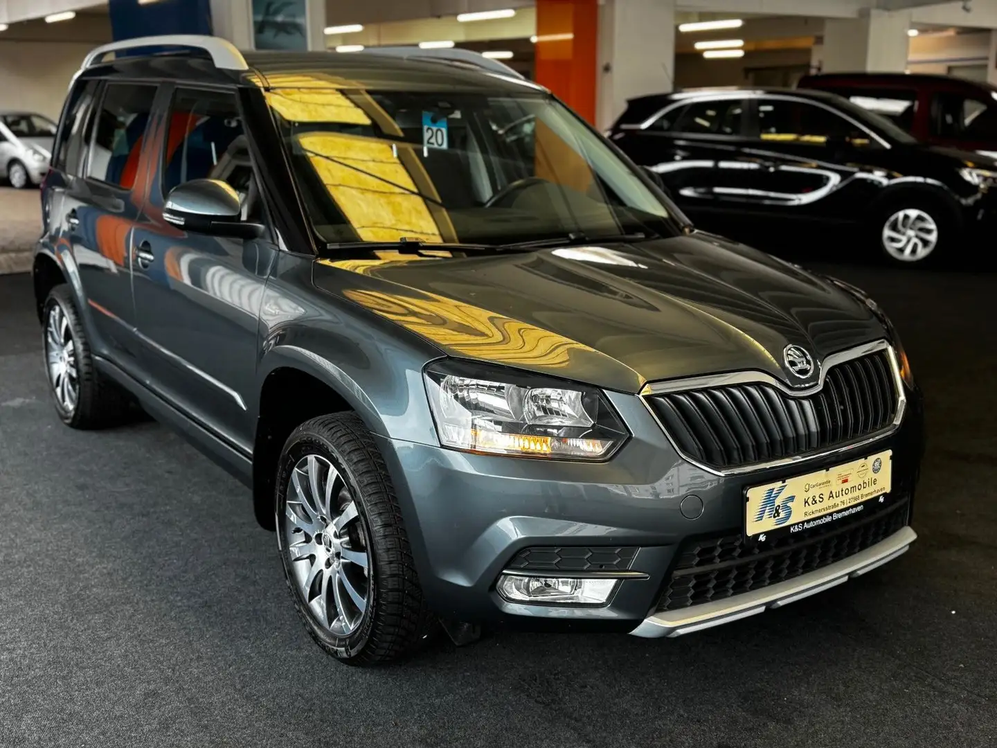 Skoda Yeti Edition*PDC*KLIMA*TEMPO* Silber - 1