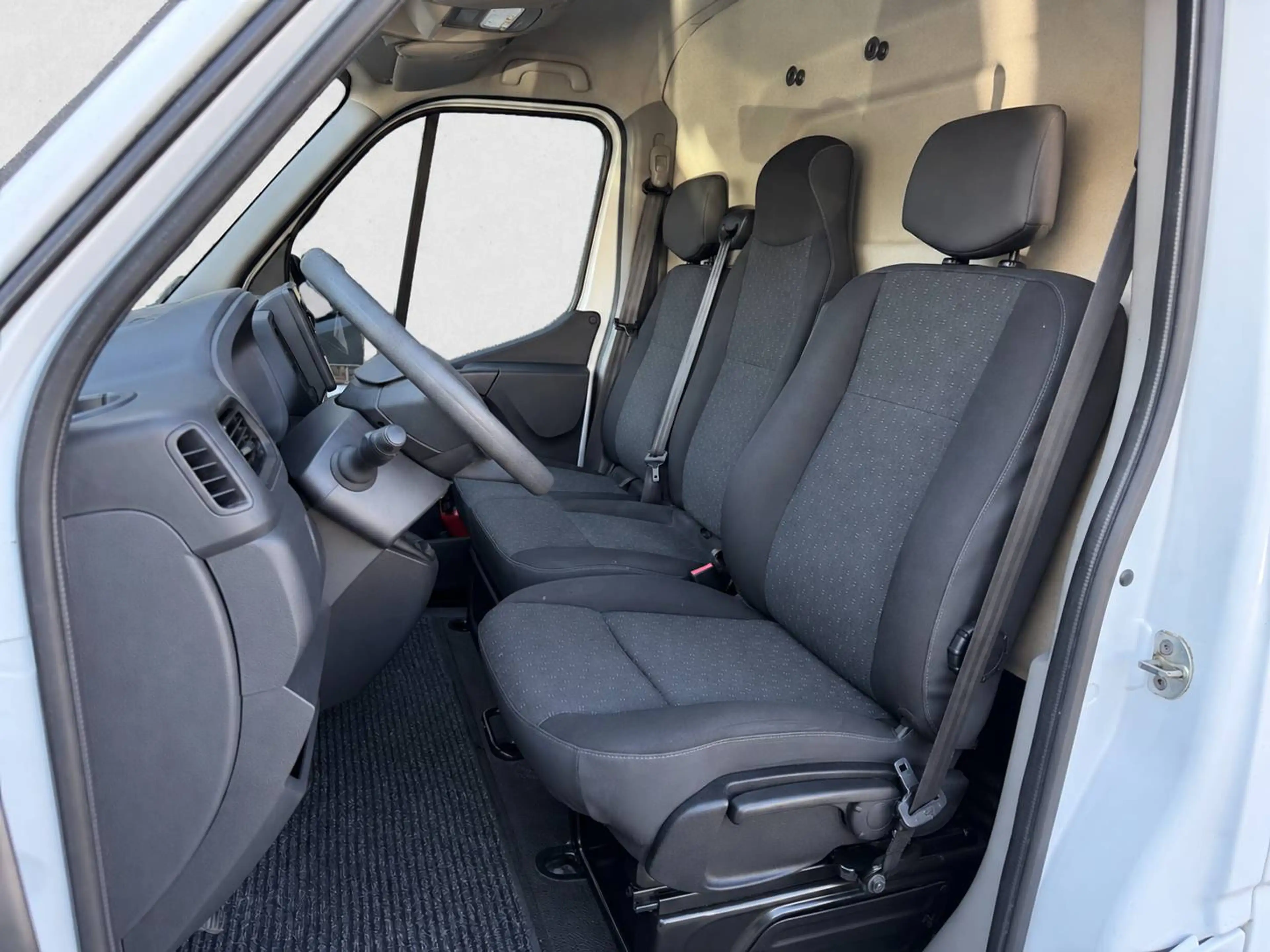 Opel Movano 2.3 Turbo D L2H2 - GARANTIE 12 MOIS — photo 10