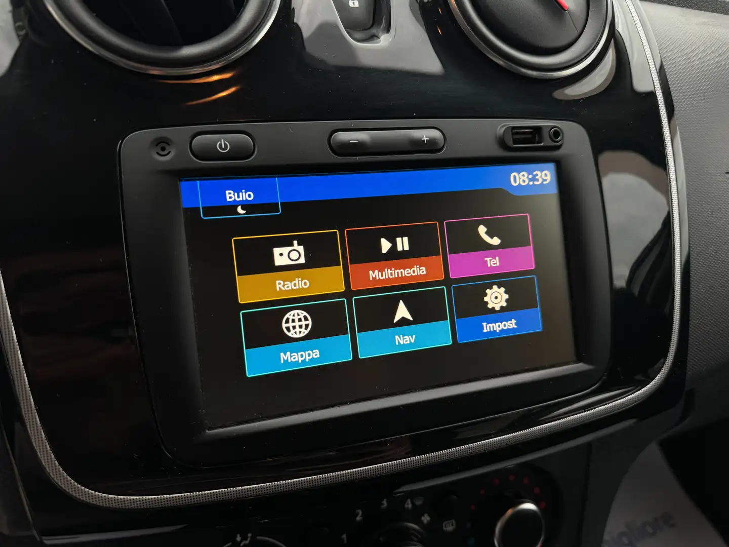 Dacia Sandero STEPWAY 0.9 TCE TURBO GPL 90 CV S&S TECHROAD 2019 Argento - 2