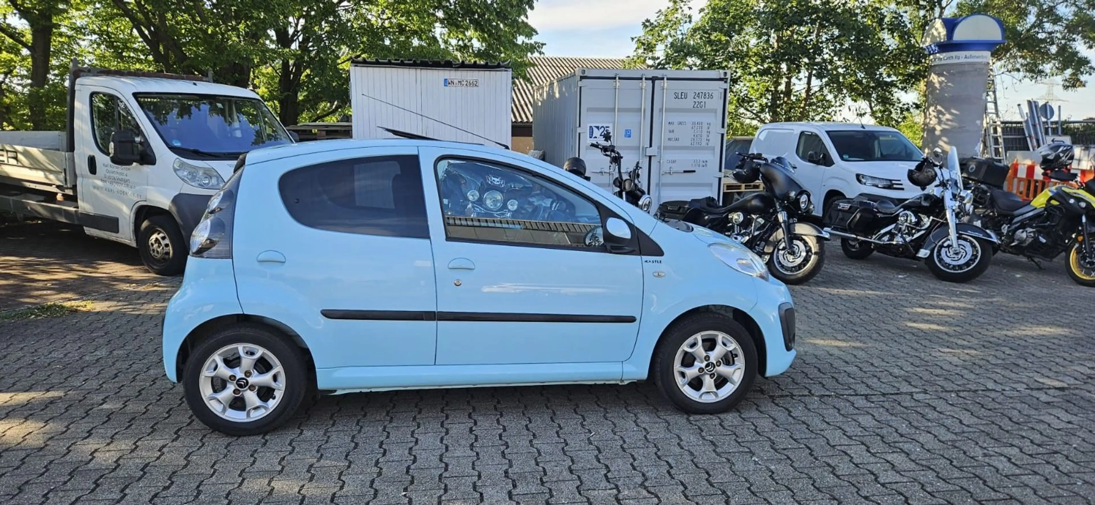 Citroen C1 1.0 Attraction — photo 12