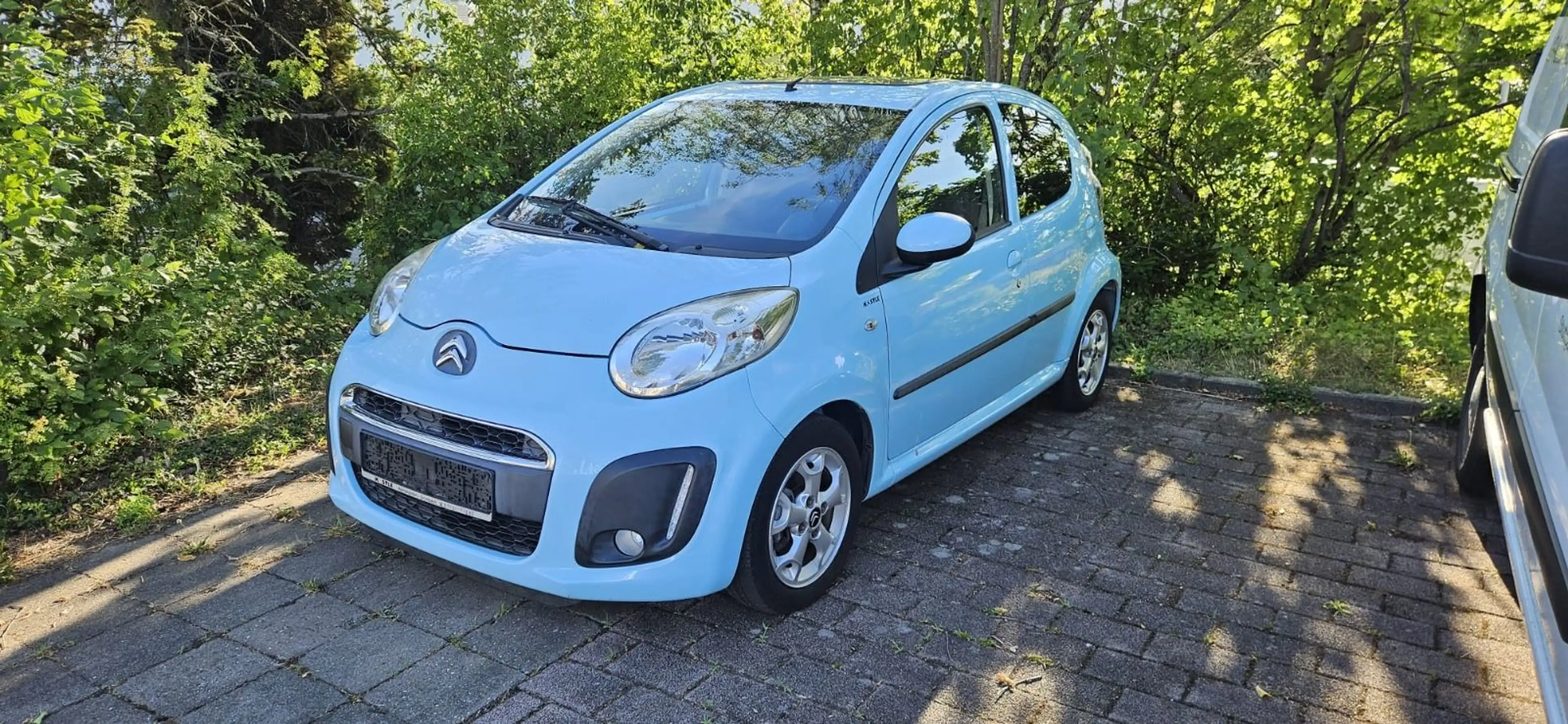 Citroen C1 1.0 Attraction — photo 2