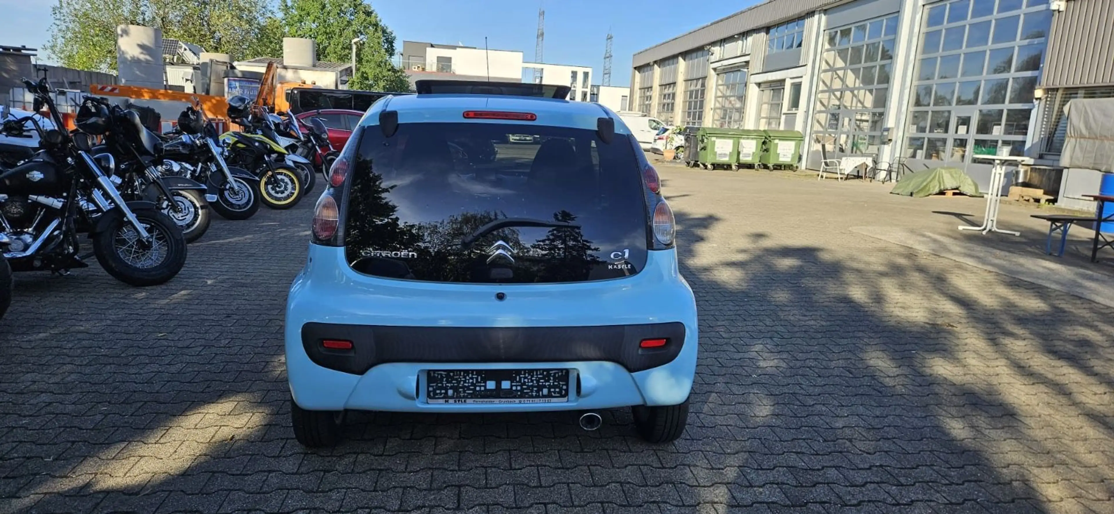 Citroen C1 1.0 Attraction — photo 6