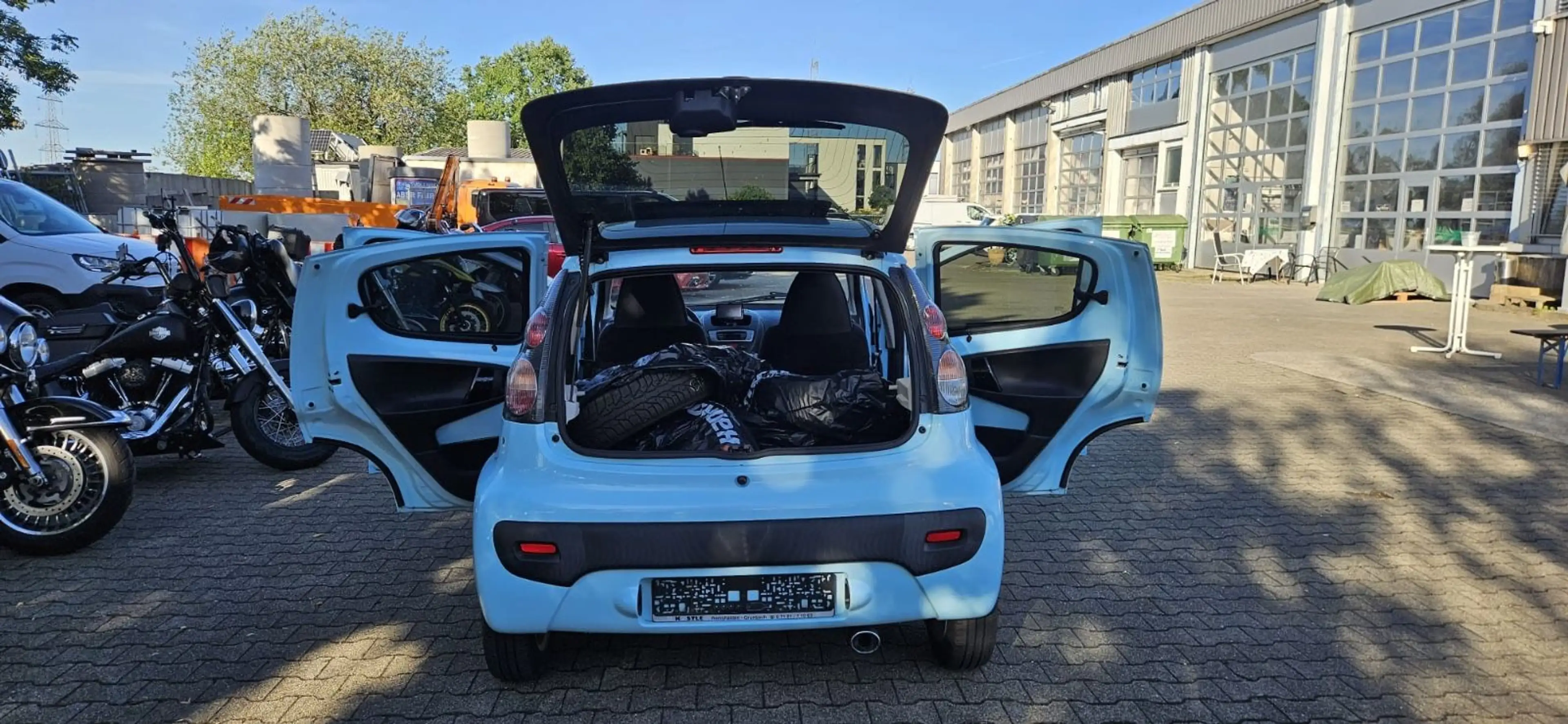 Citroen C1 1.0 Attraction — photo 11