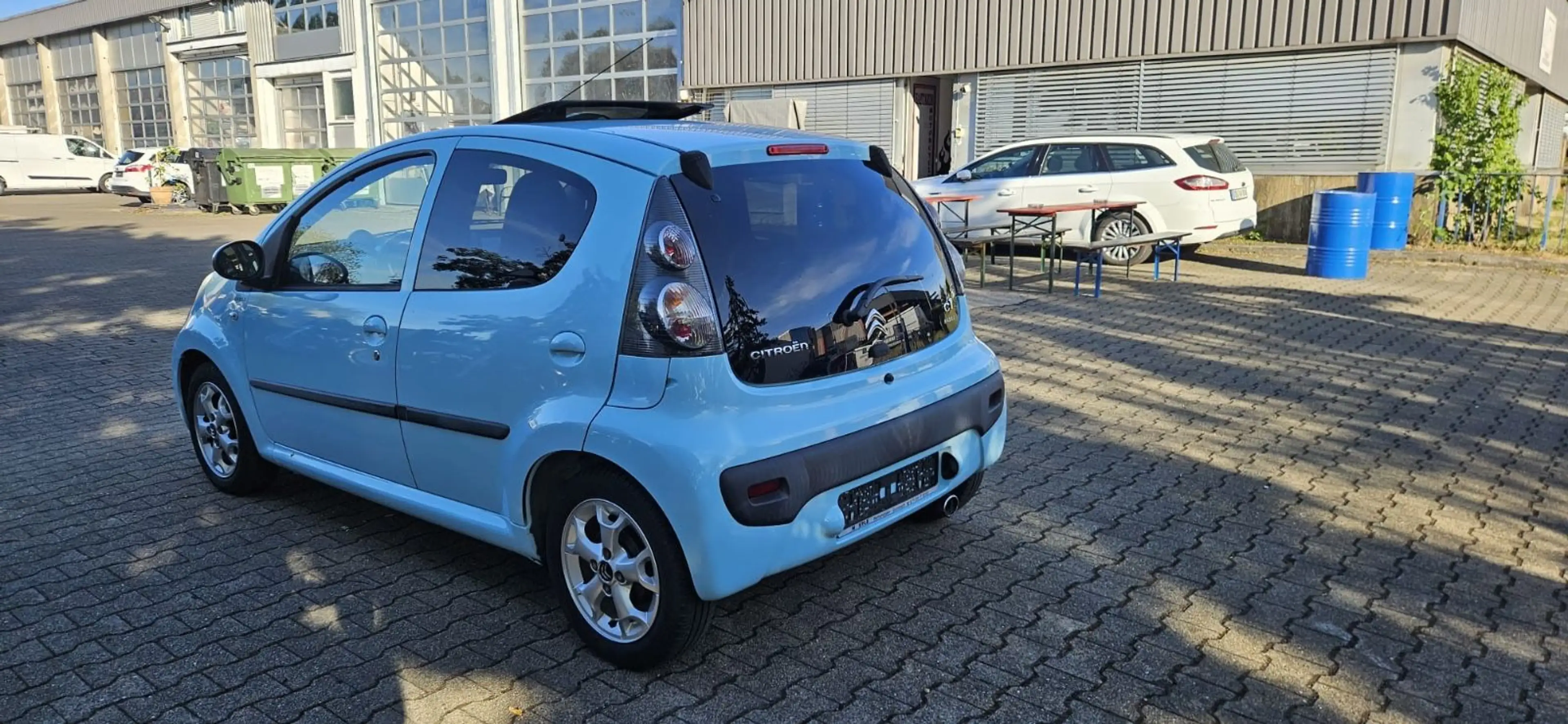 Citroen C1 1.0 Attraction — photo 8