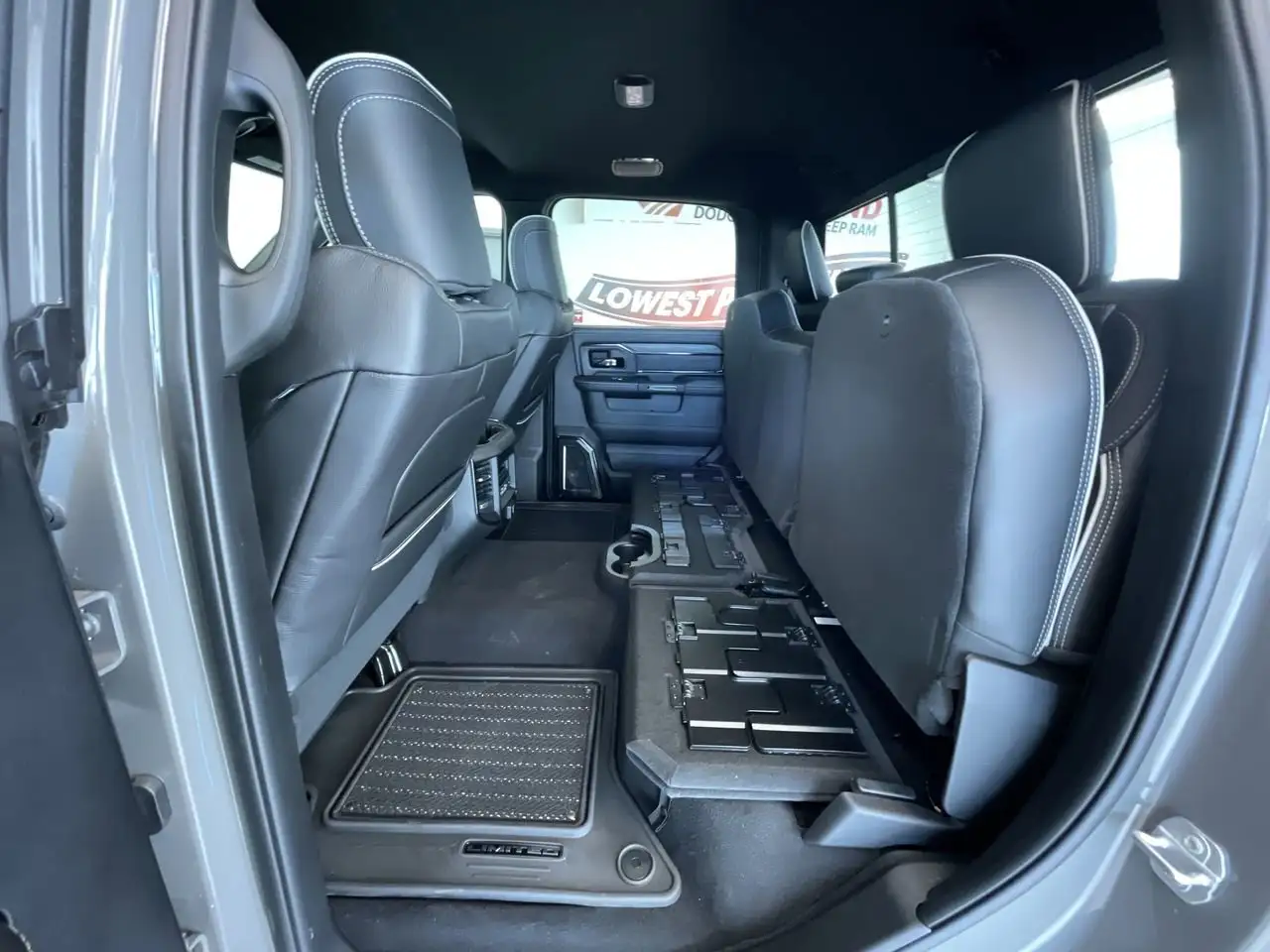 RAM 3500 снимка RAM 3500