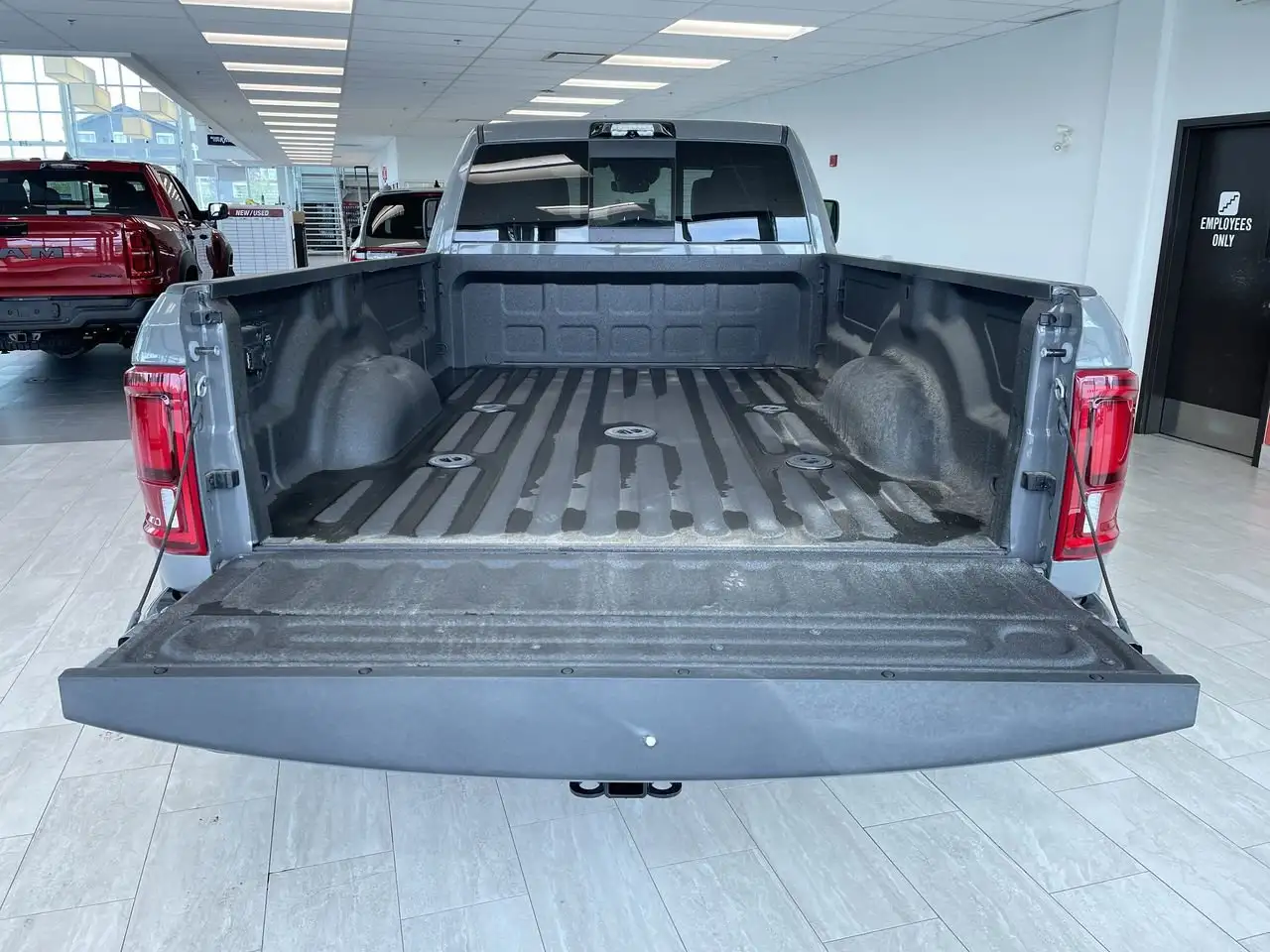 RAM 3500 снимка RAM 3500
