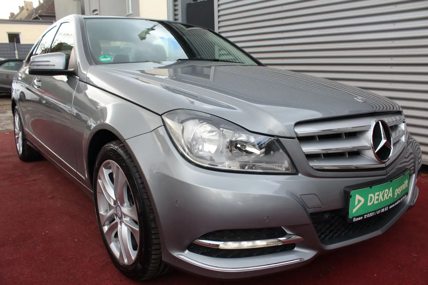 Mercedes-Benz C 180 AVANTGARDE KLIMA NAVI COMAND PDC 2.HAND Zilver - 2