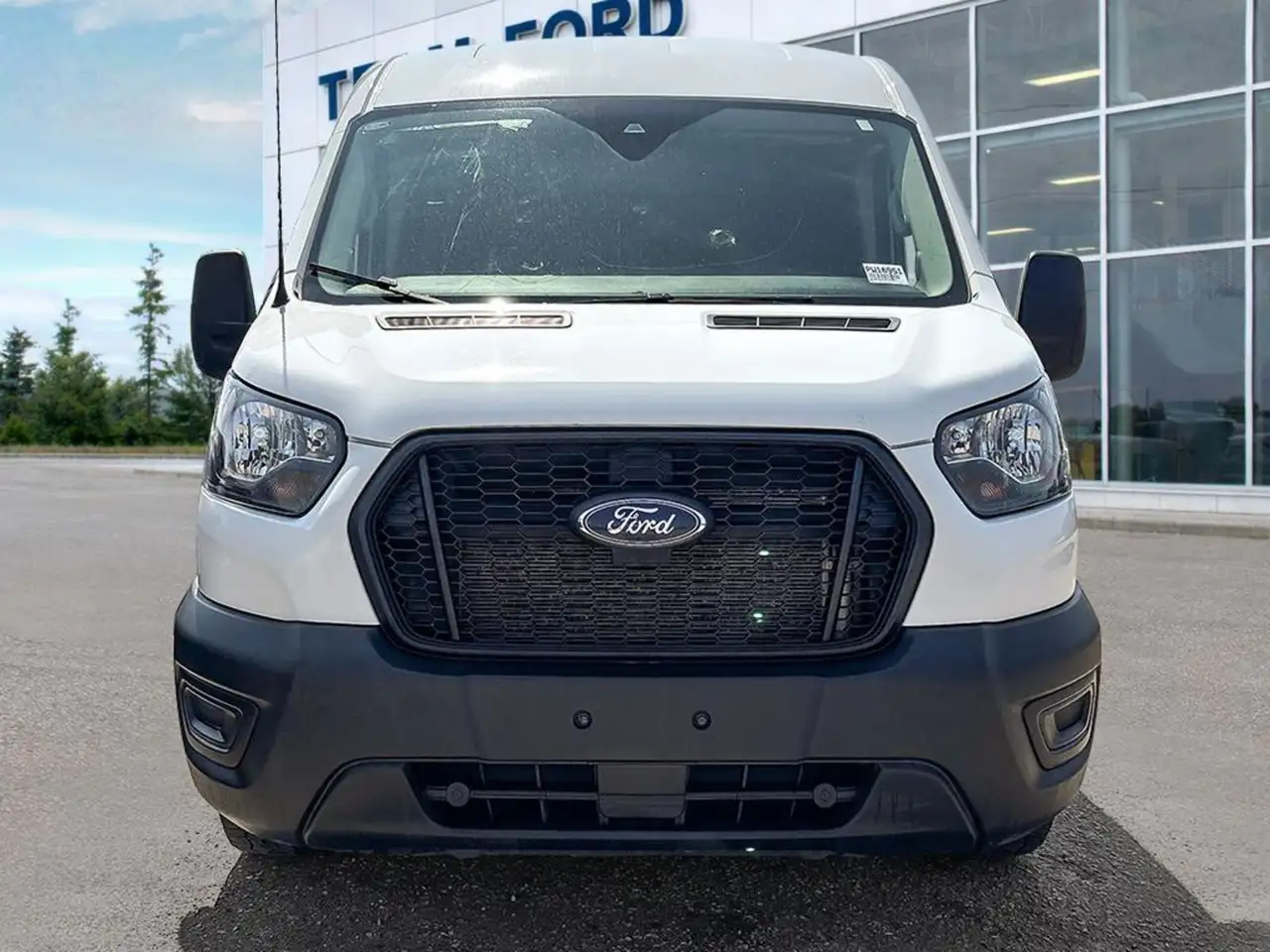 Ford Transit Cargo Van снимка Ford Transit Cargo Van