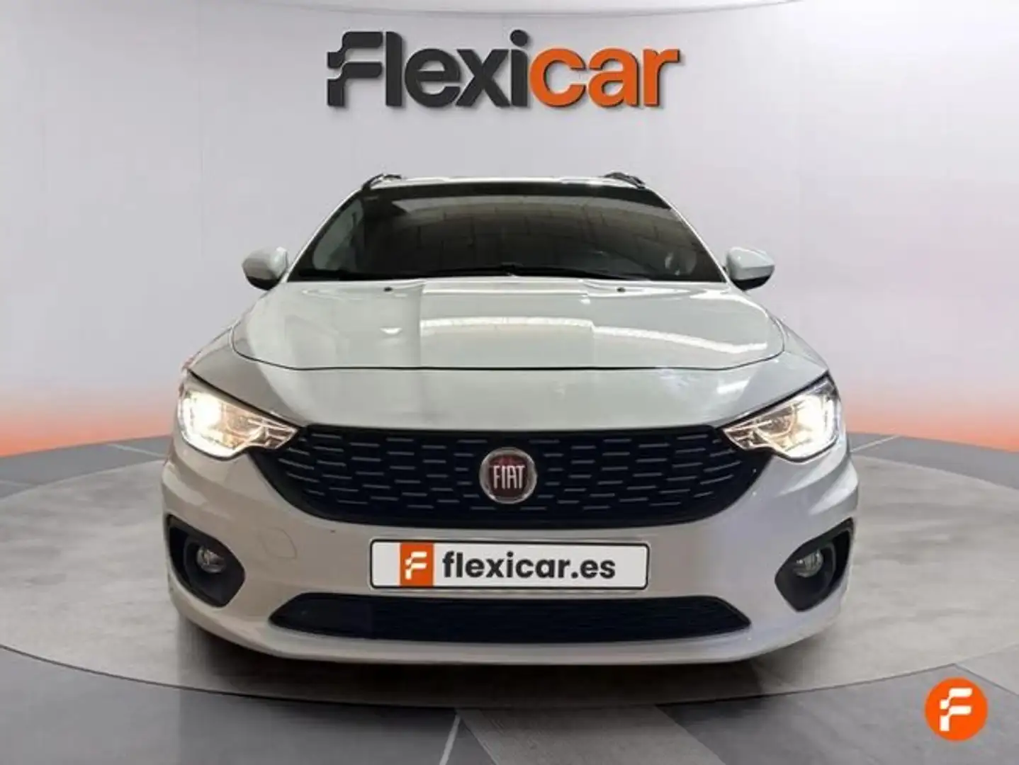 Fiat Tipo SW 1.4 T-Jet Gasolina/GLP Lounge Blanco - 2