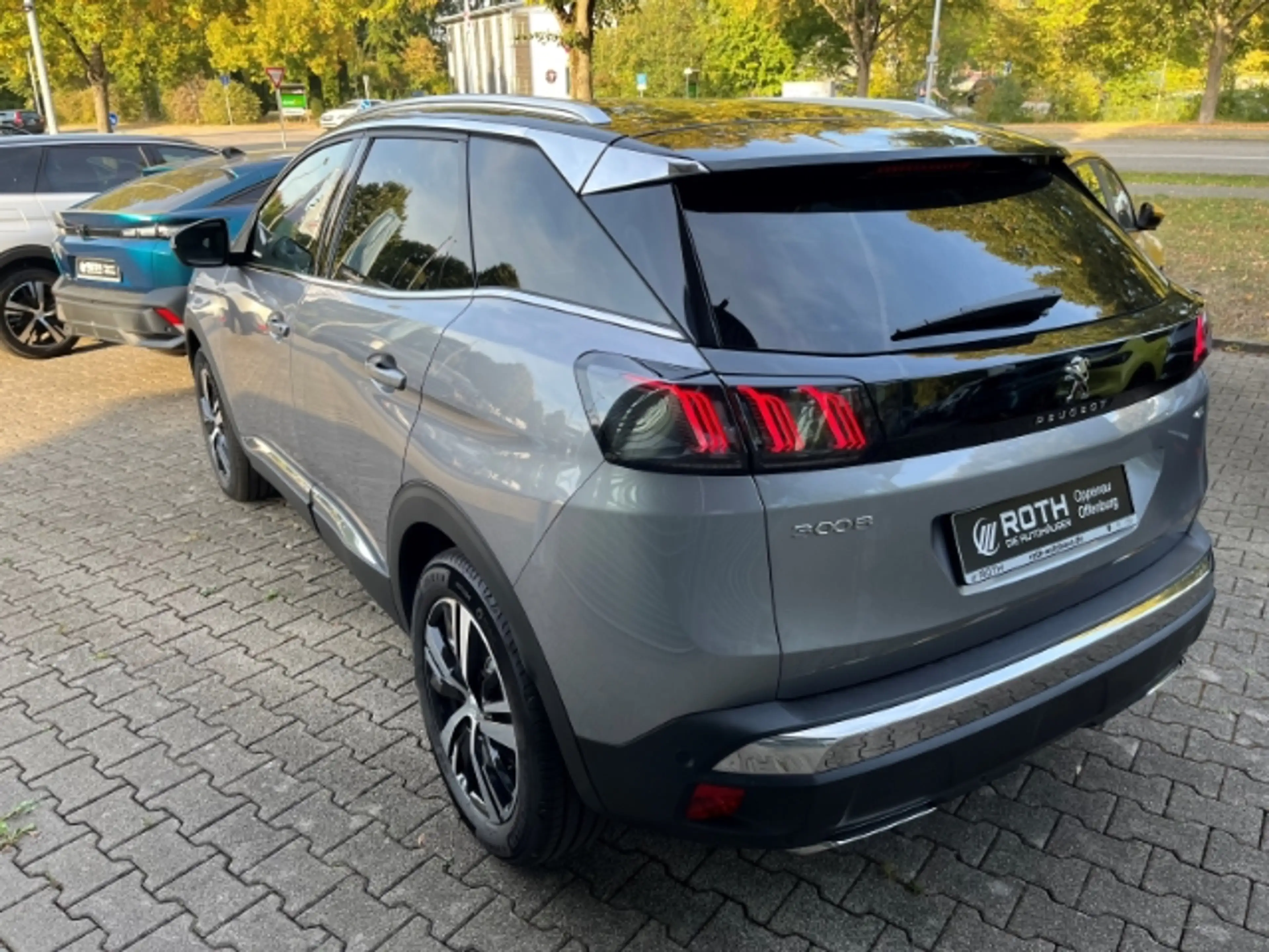 Peugeot 3008 Hybrid 136 GT Navi LED ACC Klima SHZ LM-Felgen — photo 3