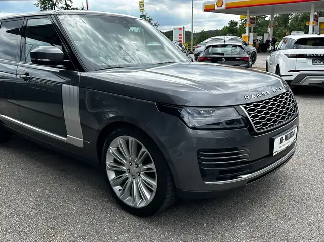 Land Rover Range Rover view 4