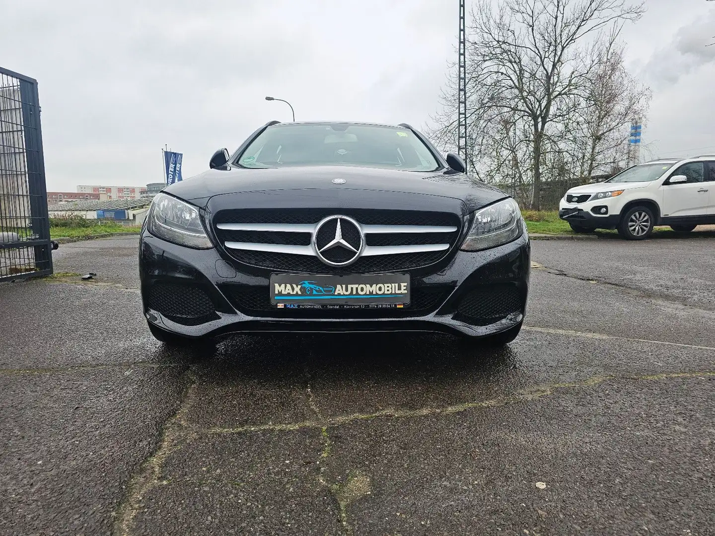 Mercedes-Benz C 180 C -Klasse T-Modell C 180 T BlueTec / d Schwarz - 1