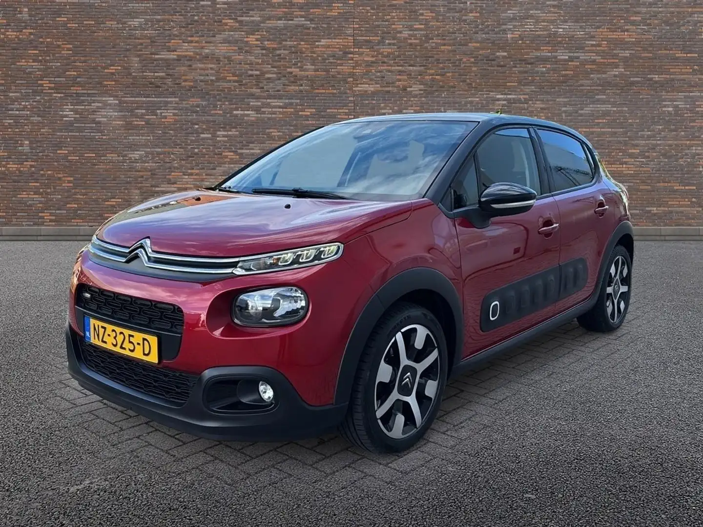 Citroen C3 1.2 110PK ECC LMV NAVIGATIE CRUISE Rosso - 2