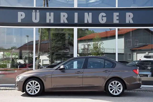 BMW 3 Series main image