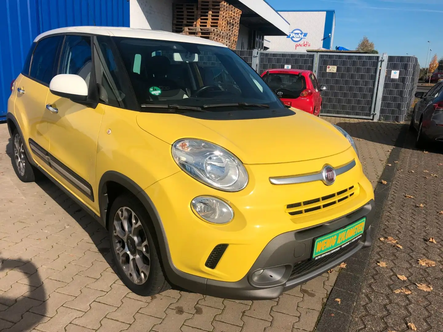 Fiat 500L Trekking.1 Hand,Topgepflegt.Tüv10-25.Euro5 Jaune - 1
