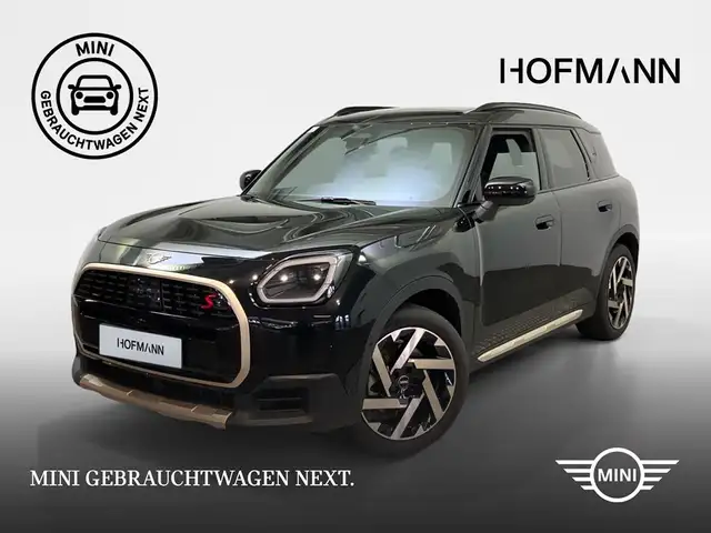 MINI Countryman S All4 Favoured Trim