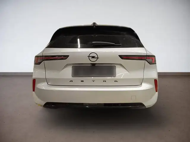 Opel Astra view 7