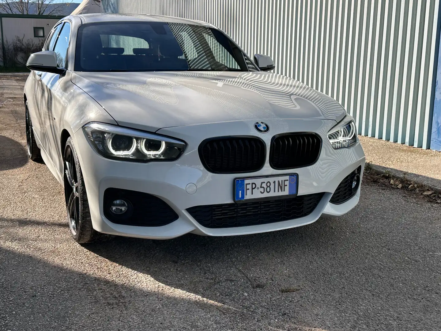 BMW 116 Serie 1 F/20-21 2015 116d Msport 5p Bianco - 1