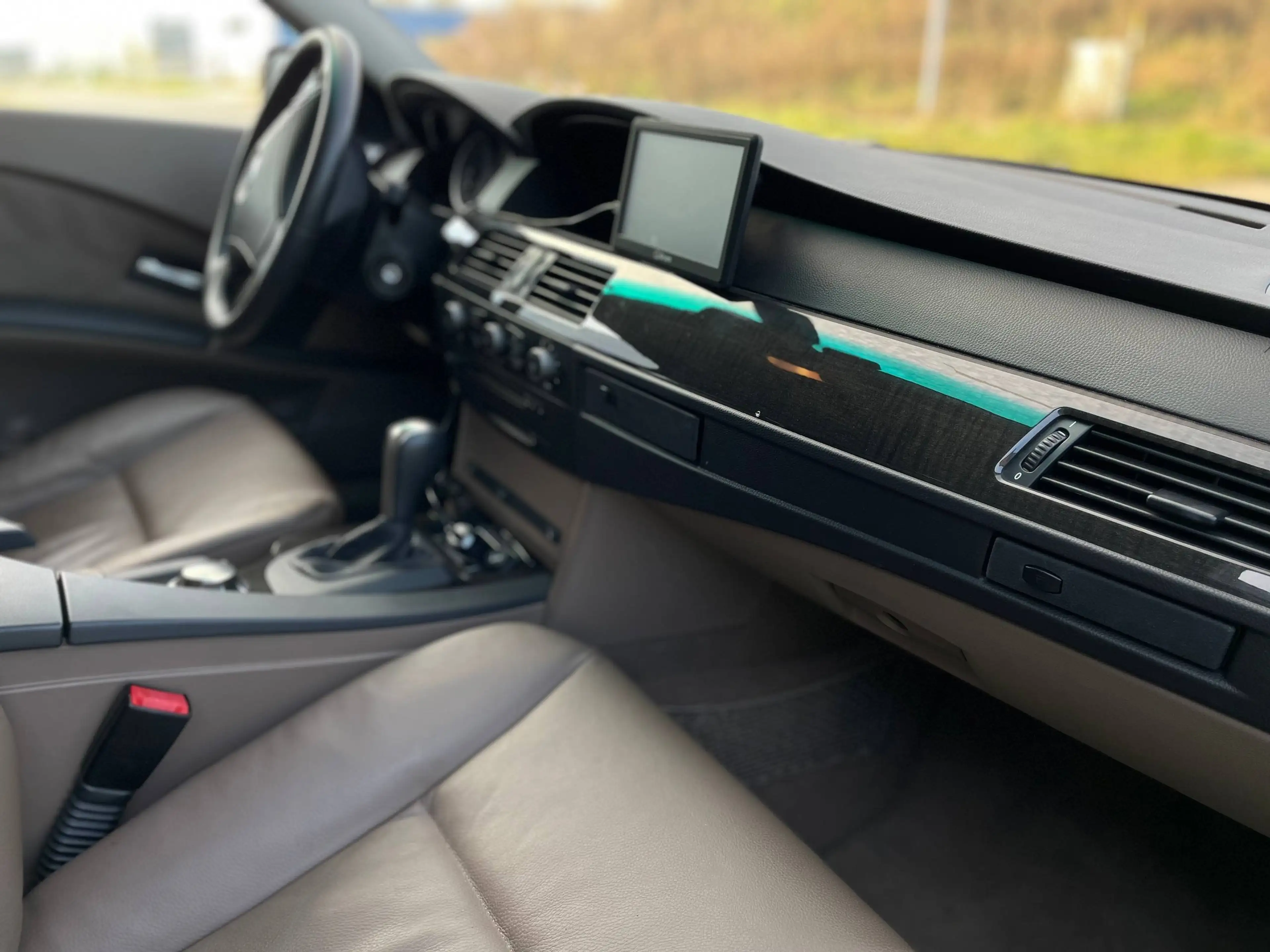 BMW 530 530i — photo 11