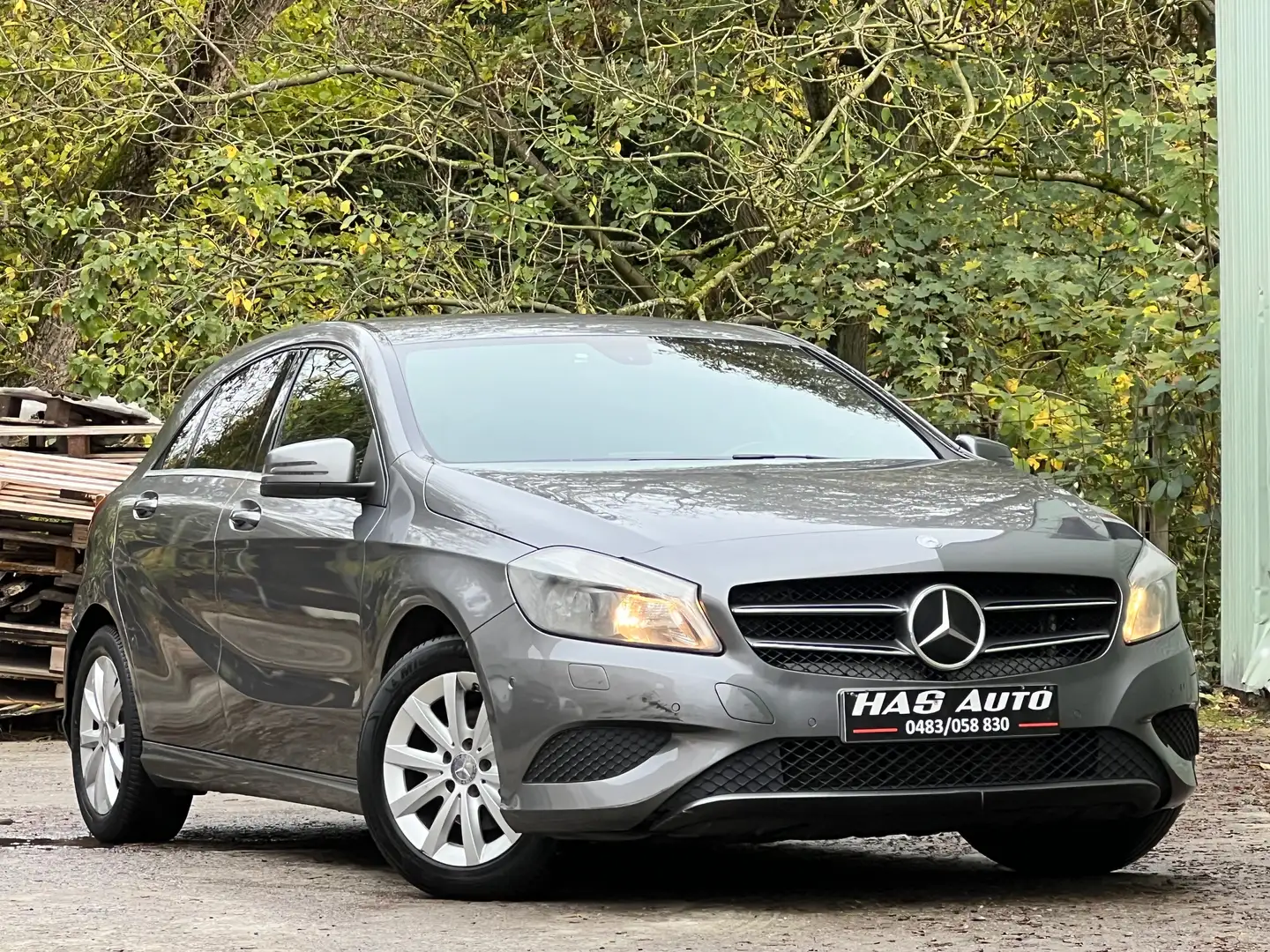Mercedes-Benz A 180 d//EURO6B//NAVI//CLIM - 2