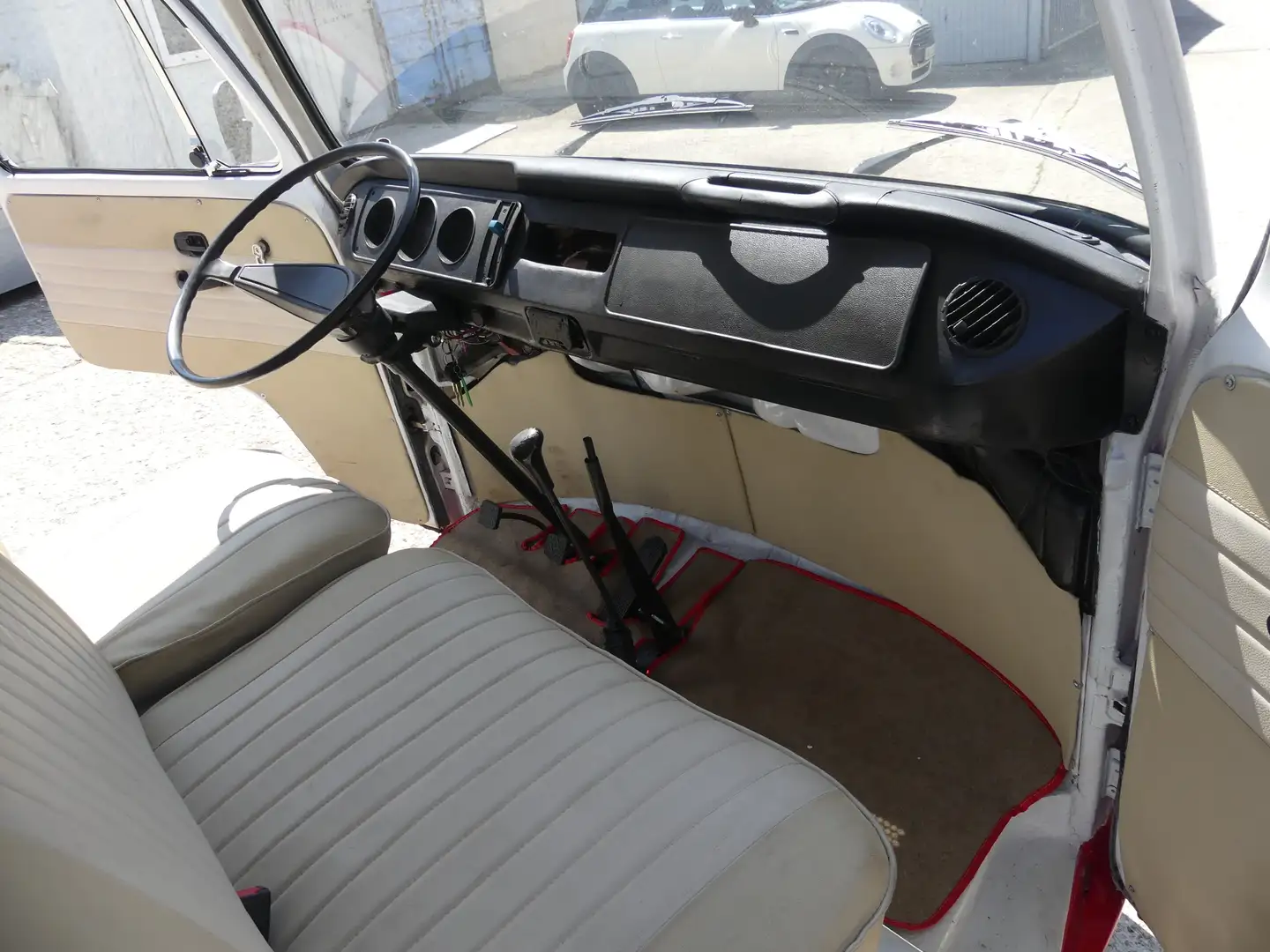Volkswagen T2 9 Sitzer Fensterbus Rot - 2