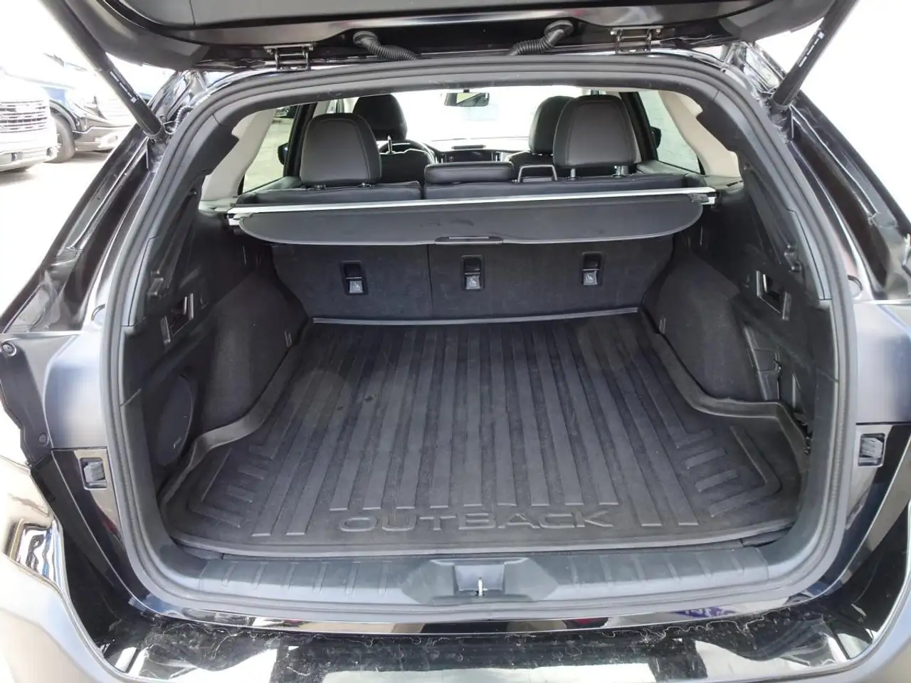 Subaru OUTBACK photo Subaru OUTBACK