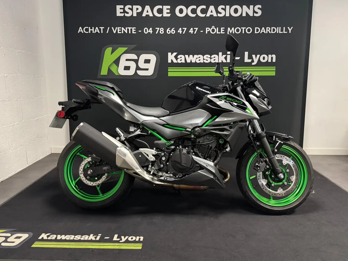 Kawasaki Z 500 SE Verde - 1