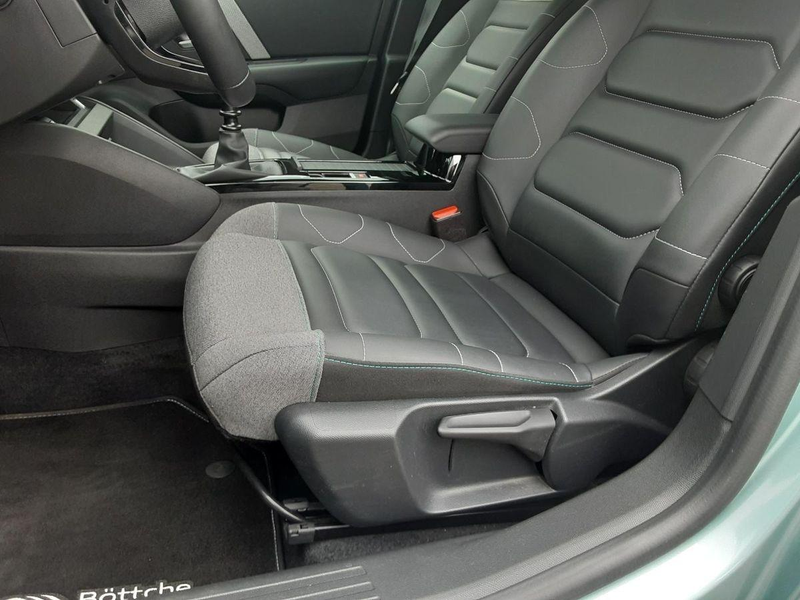 Citroen C4 Shine *LEDER*KAMERA*NAVI*HEAD-UP* — photo 9