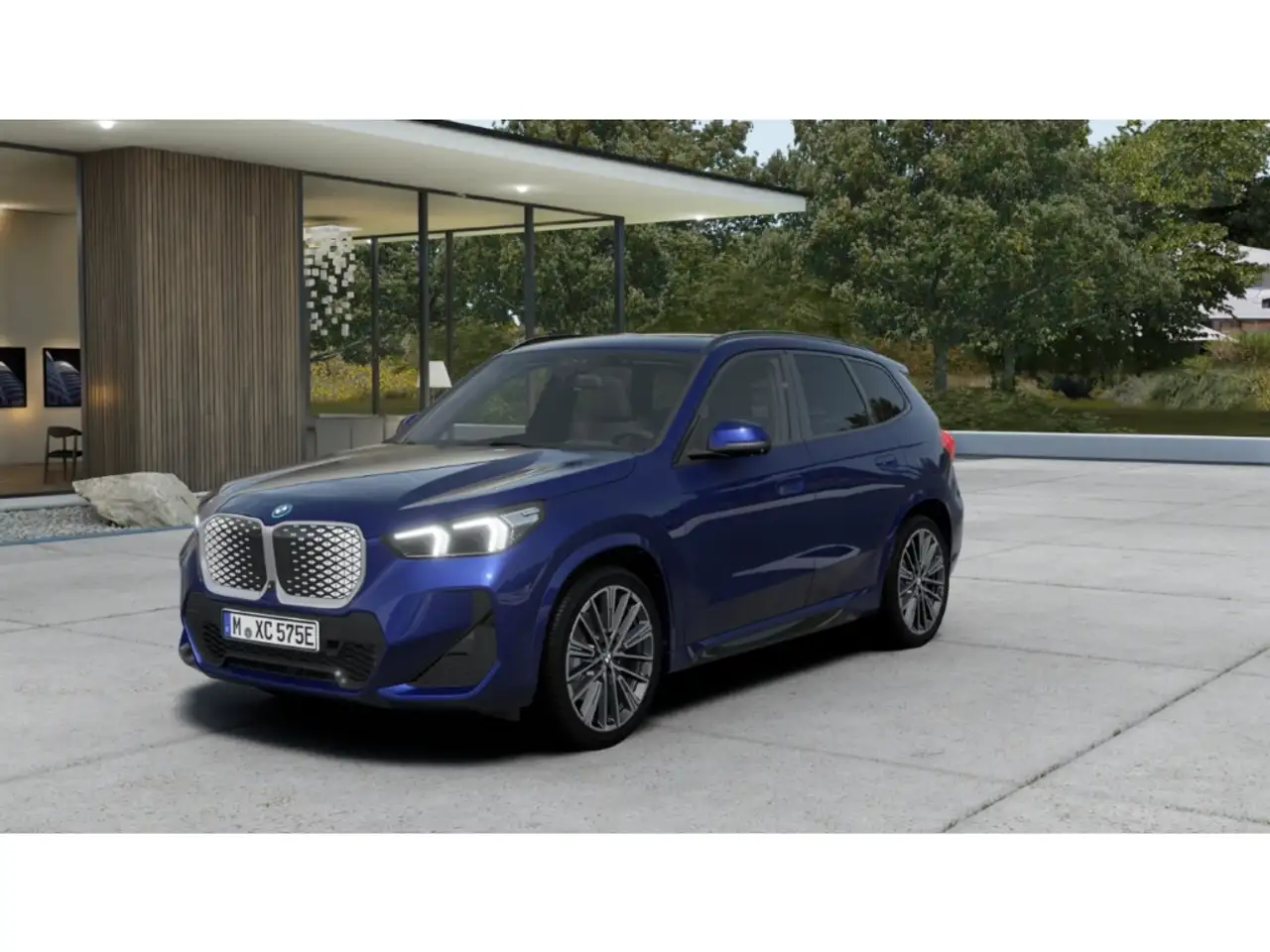 BMW iX1 xDrive30 M Sport HUD Pano Harman/K. 360° AHK