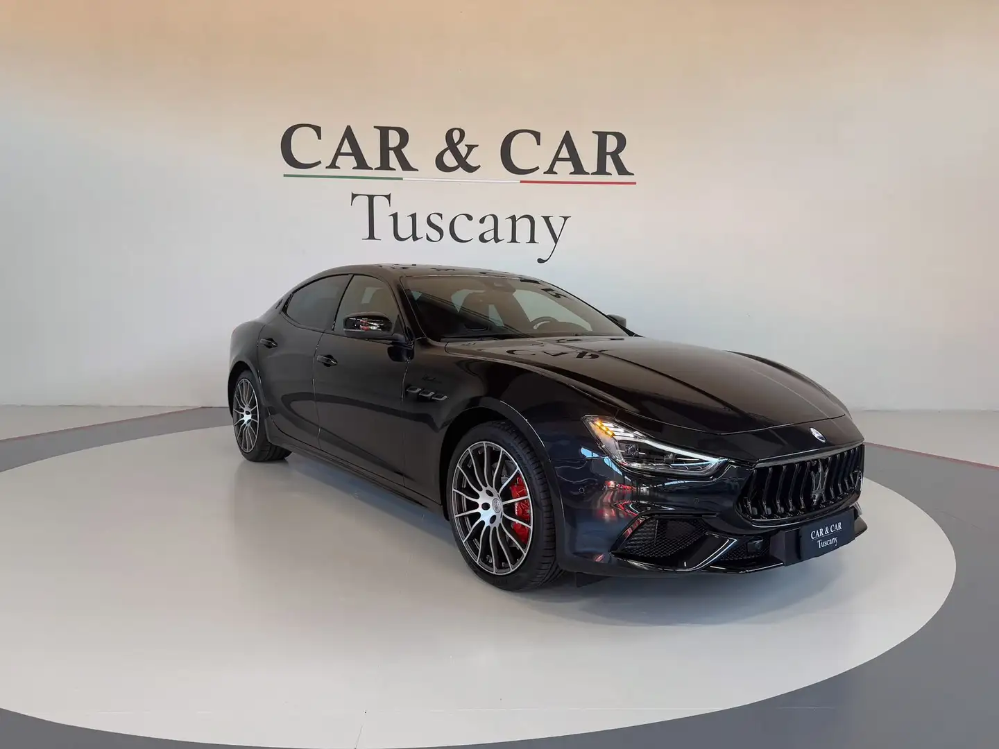 Maserati Ghibli Modena Ultima SQ4 430 CV Noir - 1