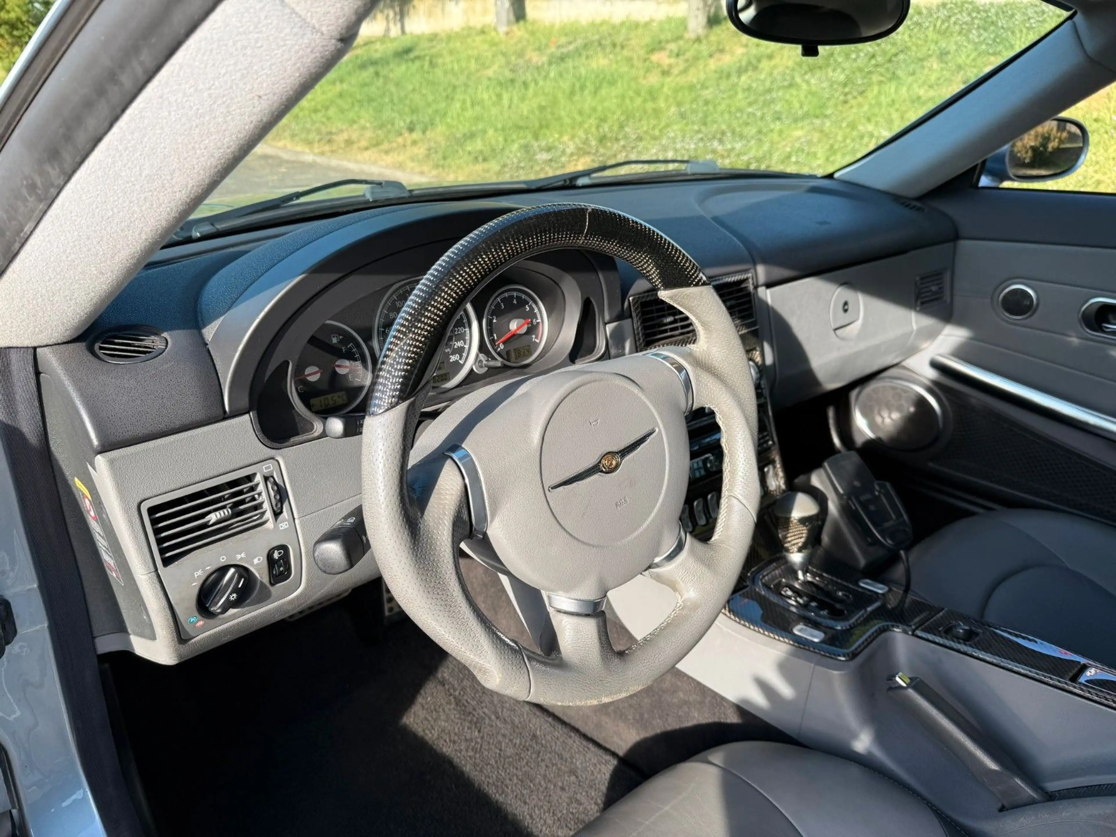 Chrysler Crossfire 3.2 V6 Carbon interior/Autom/Leder/PDC — photo 15