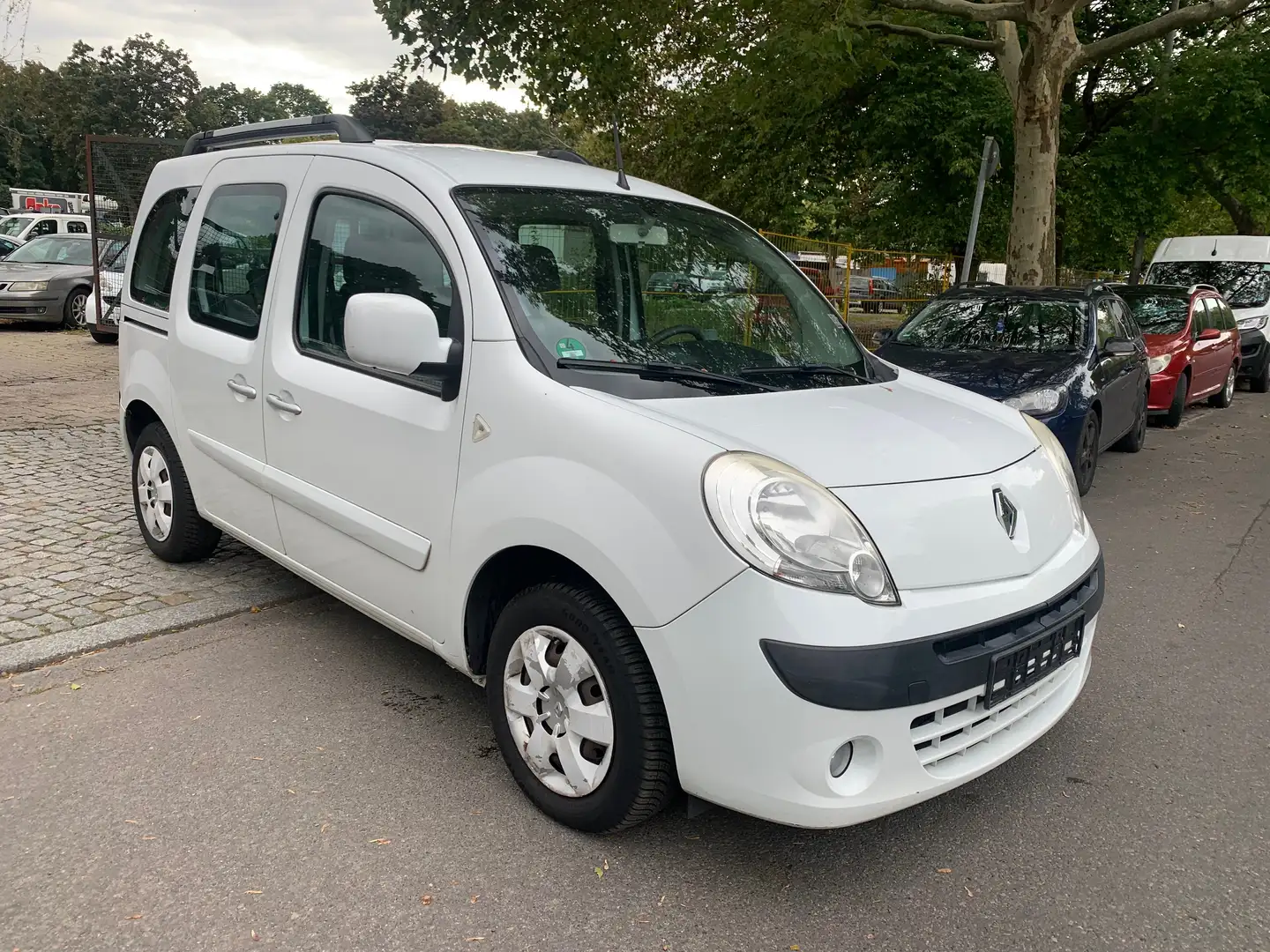 Renault Kangoo Happy Family 1.Hand Weiß - 1