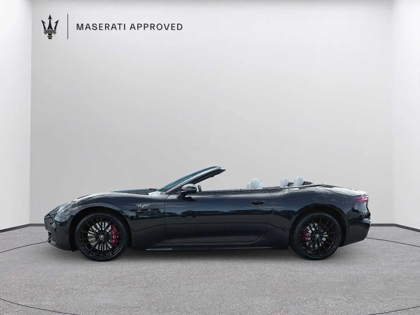 Maserati GranCabrio Trofeo Noir - 2