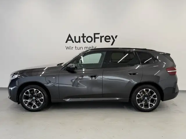 BMW X3 30e xDrive Ansicht 4