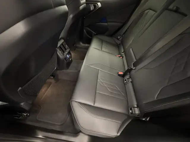 BMW X3 30e xDrive Ansicht 13