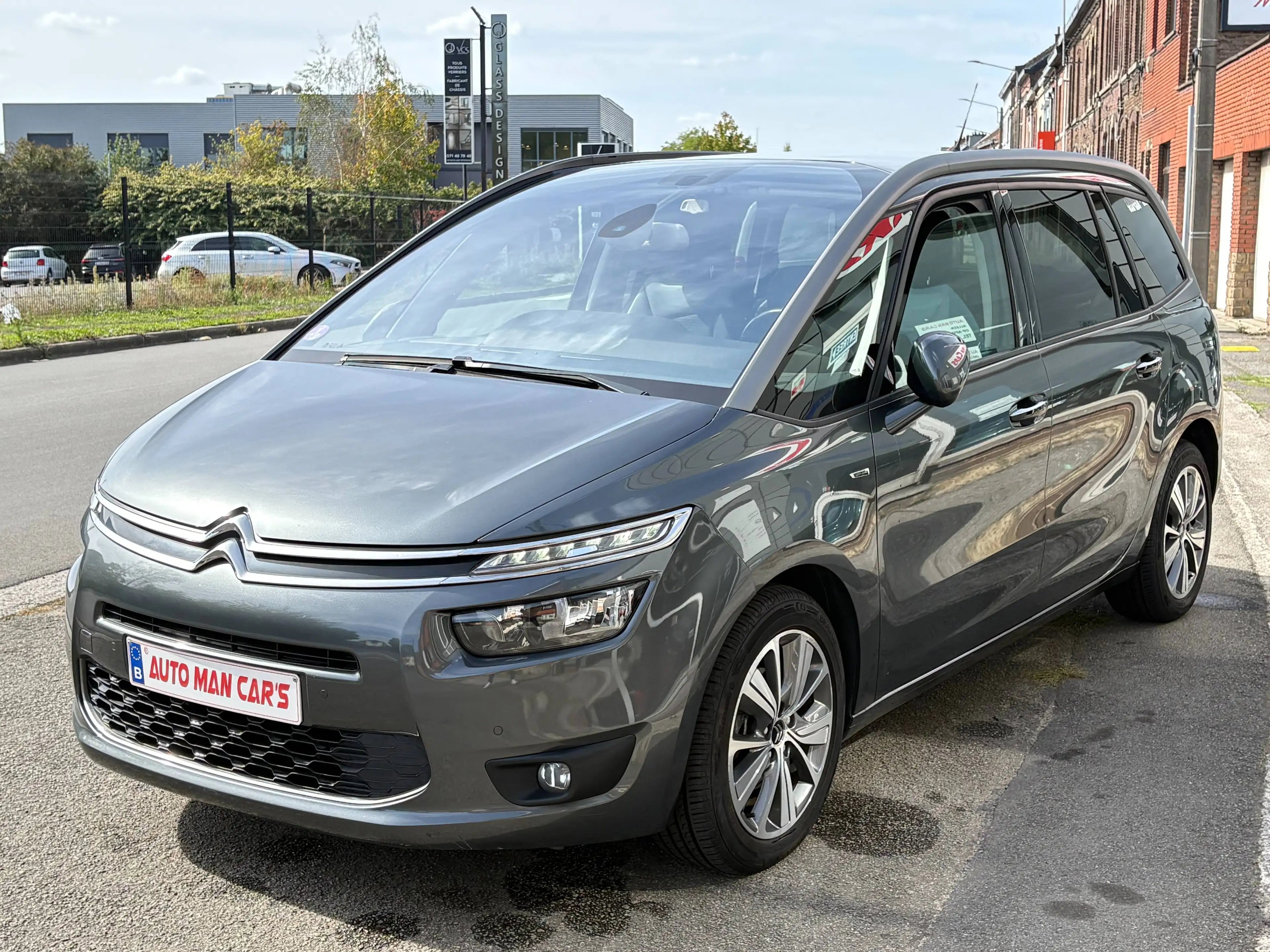 Citroen Grand C4 Picasso 1.2 Essence Exclusive 7 Places -90.016km- CAMERA GPS 131CV — photo 4