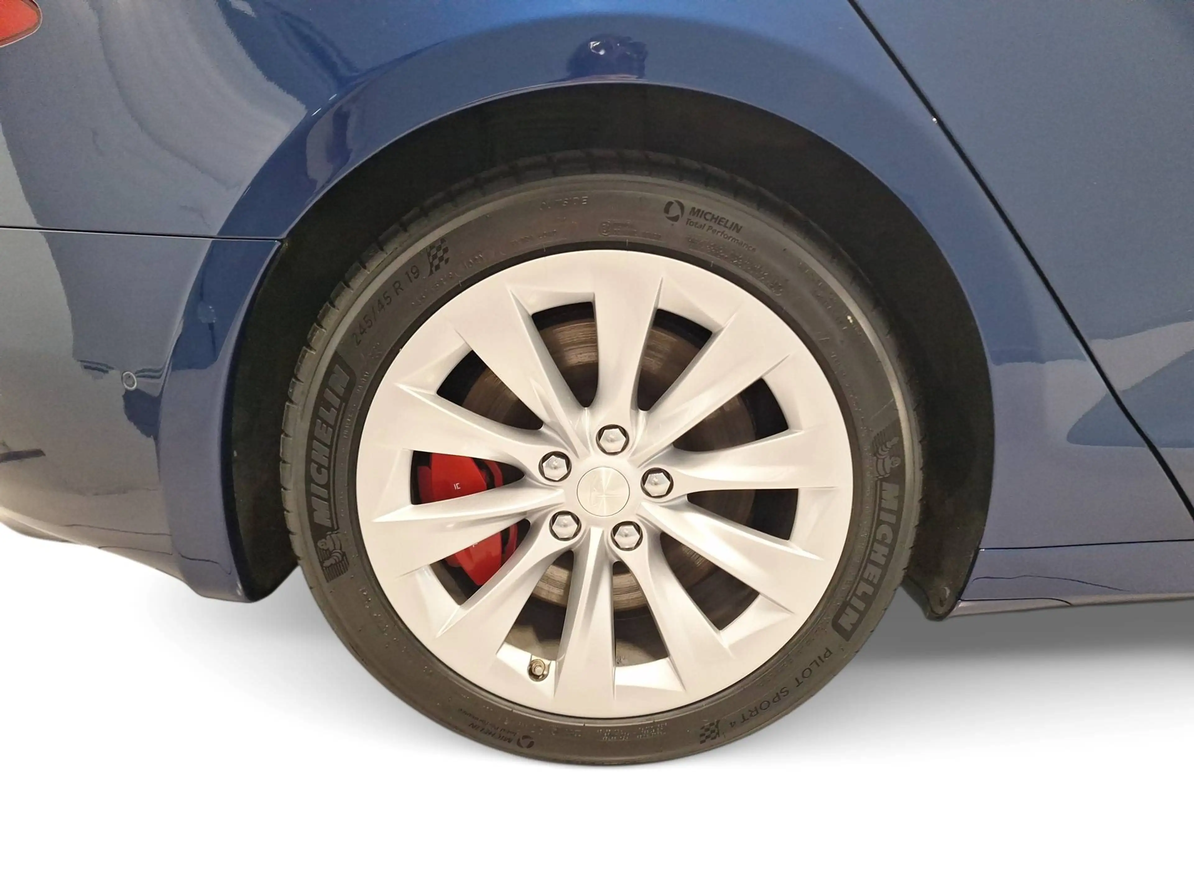 Tesla Model S Performance AWD/Certified Pre owned — photo 11