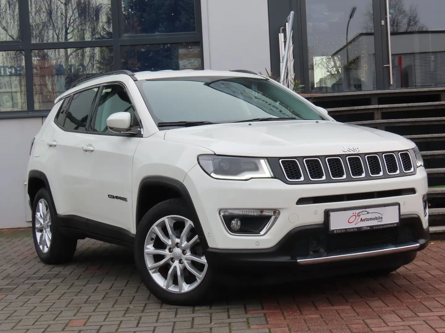 Jeep Compass 1.3 T-GDI I4 Autom. Leder PDC Kamera Blanc - 1