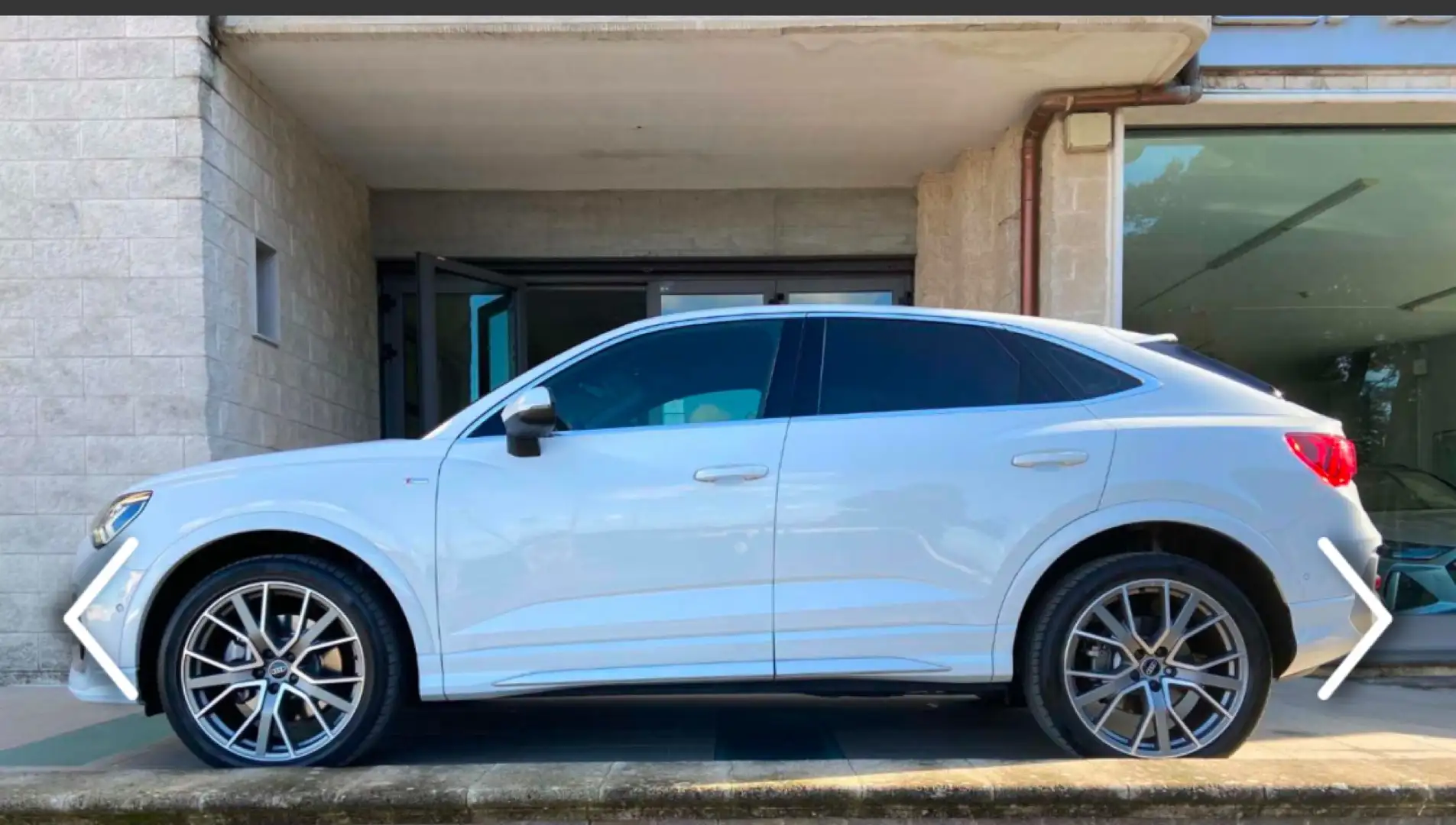 Audi SQ3 S-Line interno ed esterno Bianco - 1