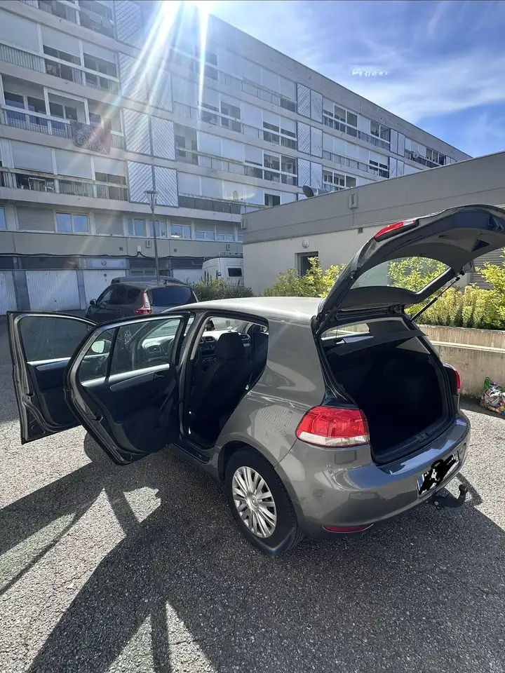 Volkswagen Golf Standard Model — photo 7