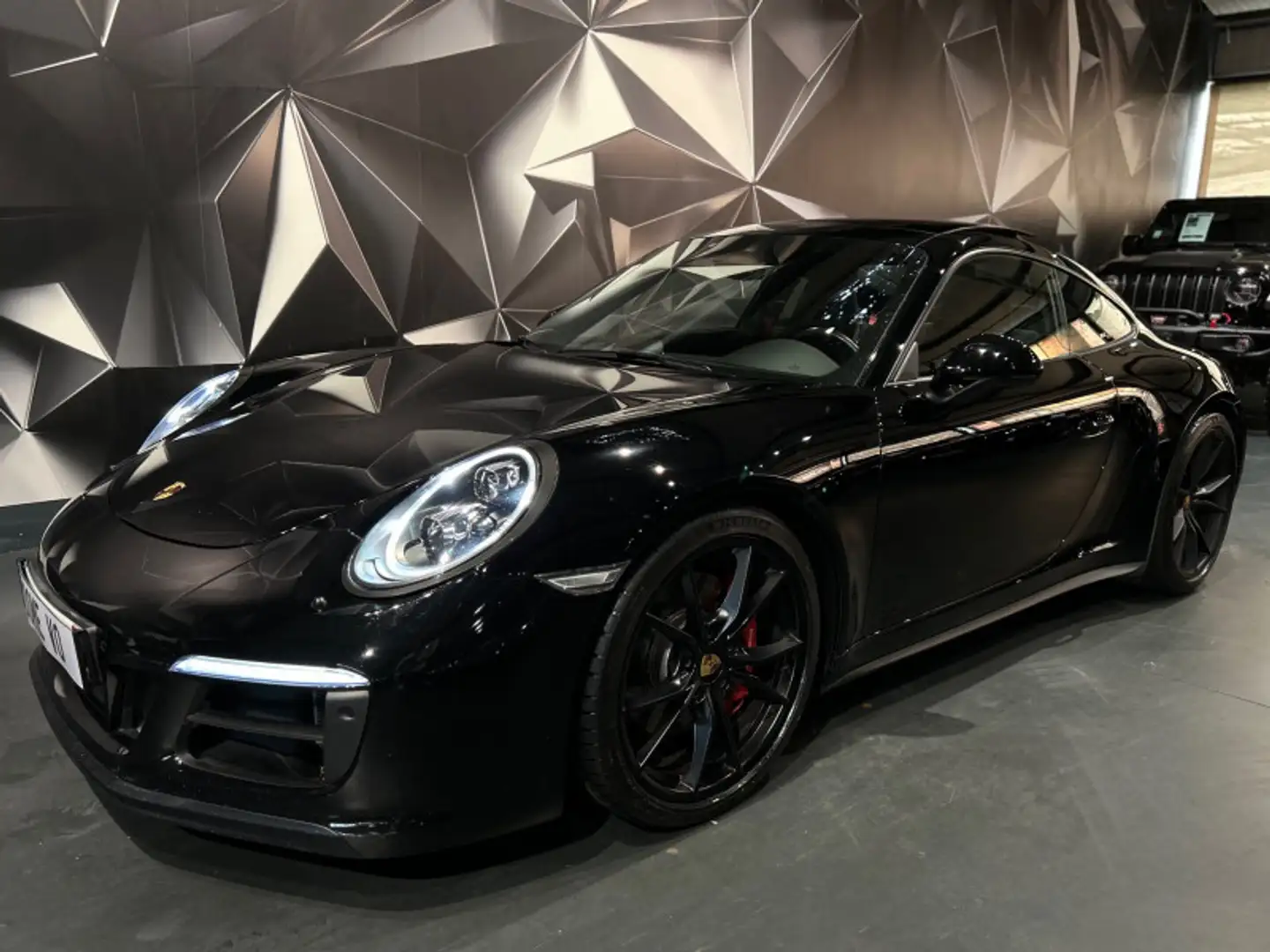 Porsche 911 (991) 3.0 450CH 4 GTS PDK Noir - 1