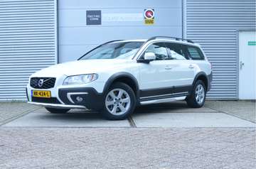2.0 D4 FWD Summum 12 mnd BOVAG en onderhoudshistor