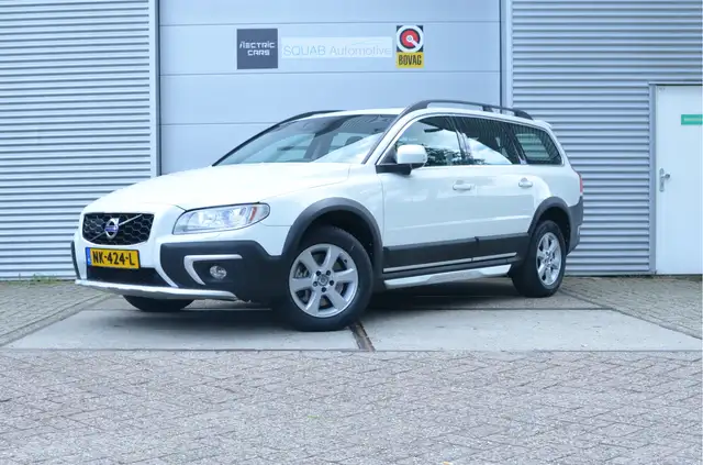 Volvo XC70 2.0 D4 FWD Summum 12 mnd BOVAG en onderhoudshistor
