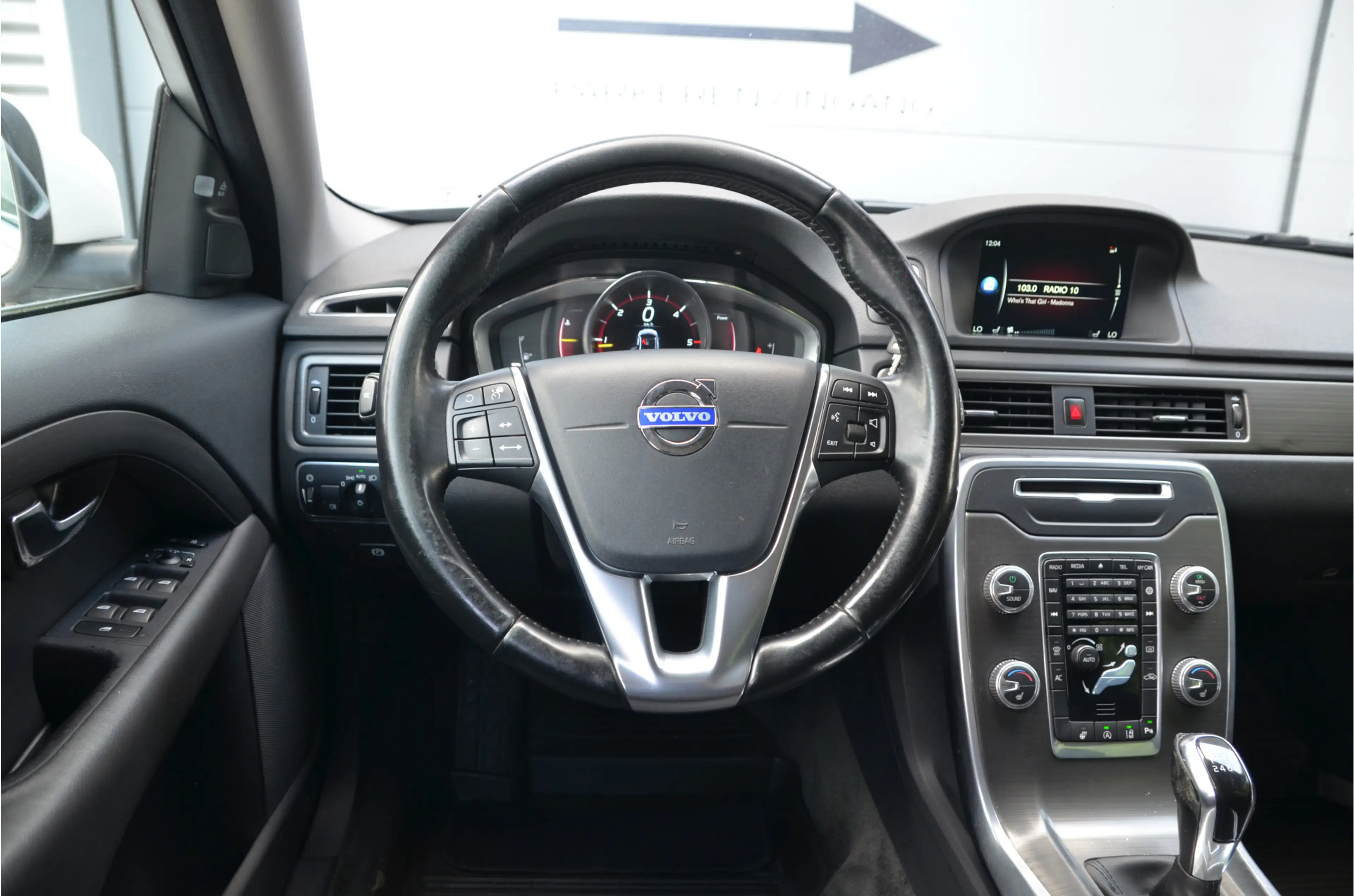 Volvo XC70 2.0 D4 FWD Summum 12 mnd BOVAG en onderhoudshistor — photo 14