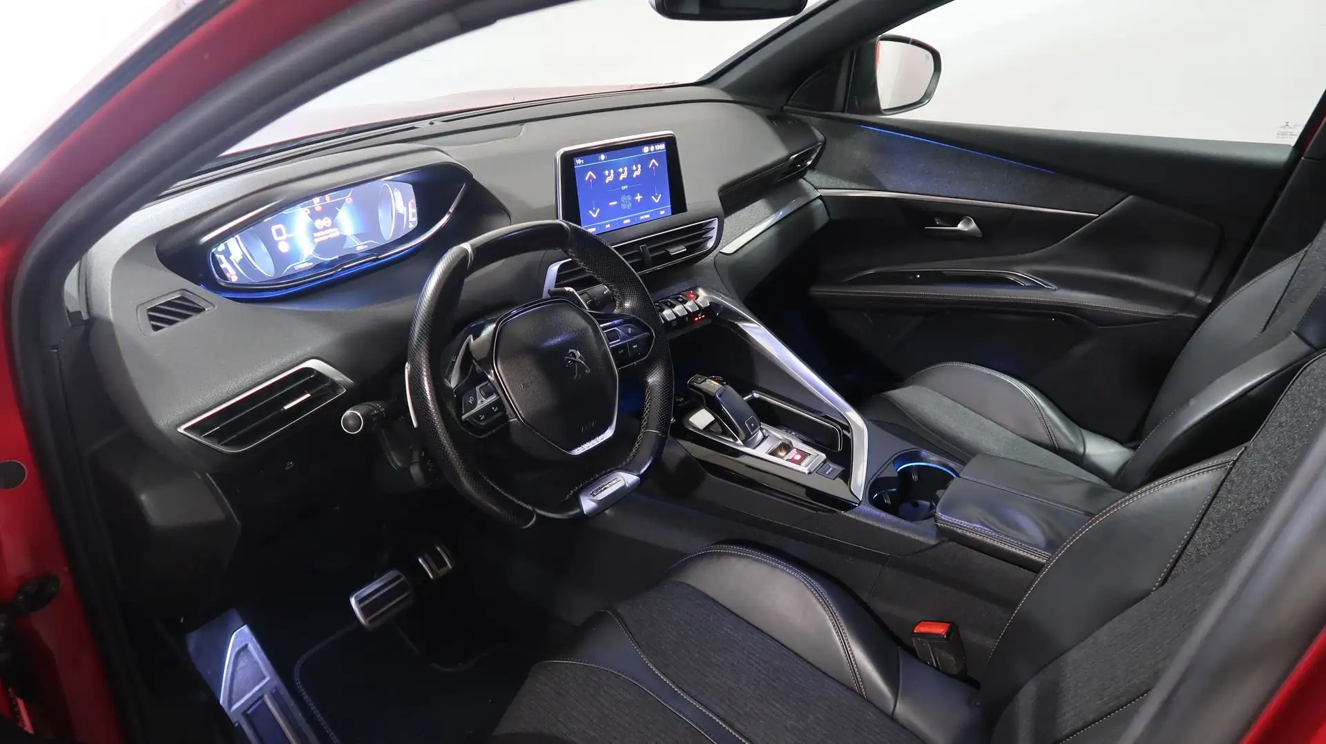 Peugeot 3008 3008 BlueHDi 130 S&S EAT8 GT Line Rojo - 2