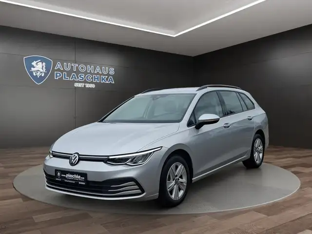 Volkswagen Golf VIII Var. 2.0 TDI Life ACC+APP+NAVI+LED+PDC Klima