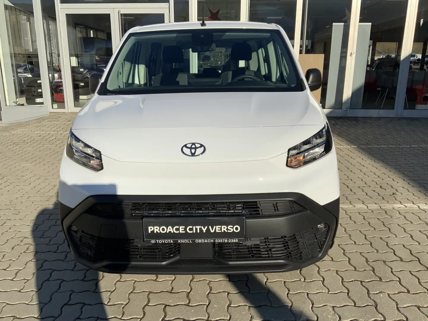 Toyota Proace City Verso L1 Shuttle Bílá - 2