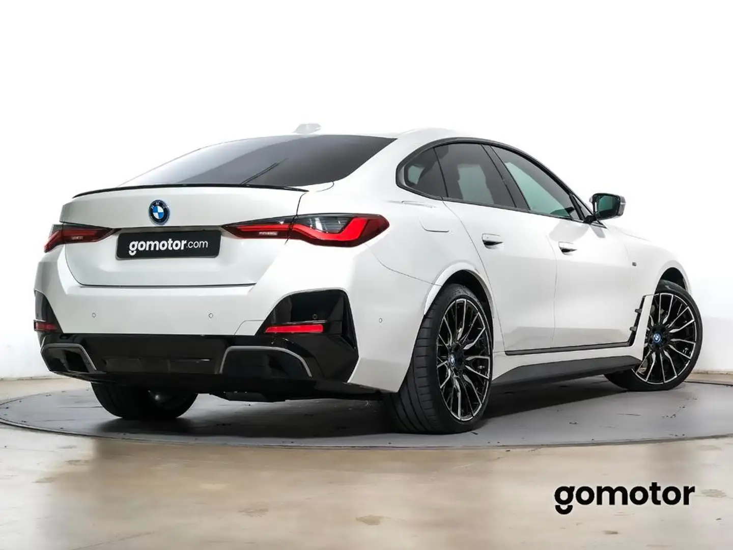BMW i4 M50 M Sport Pro - 2