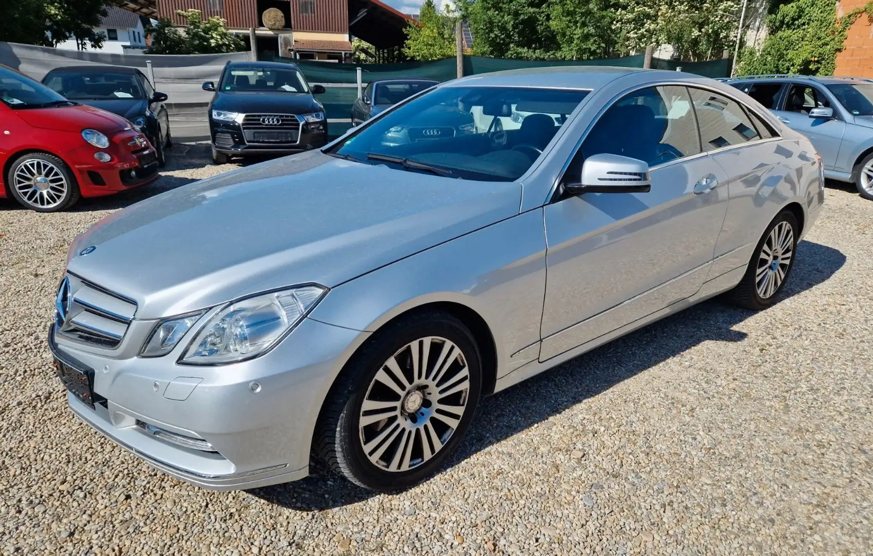 Mercedes-Benz E 200 Sport-Avantgarde Coupe Argento - 1