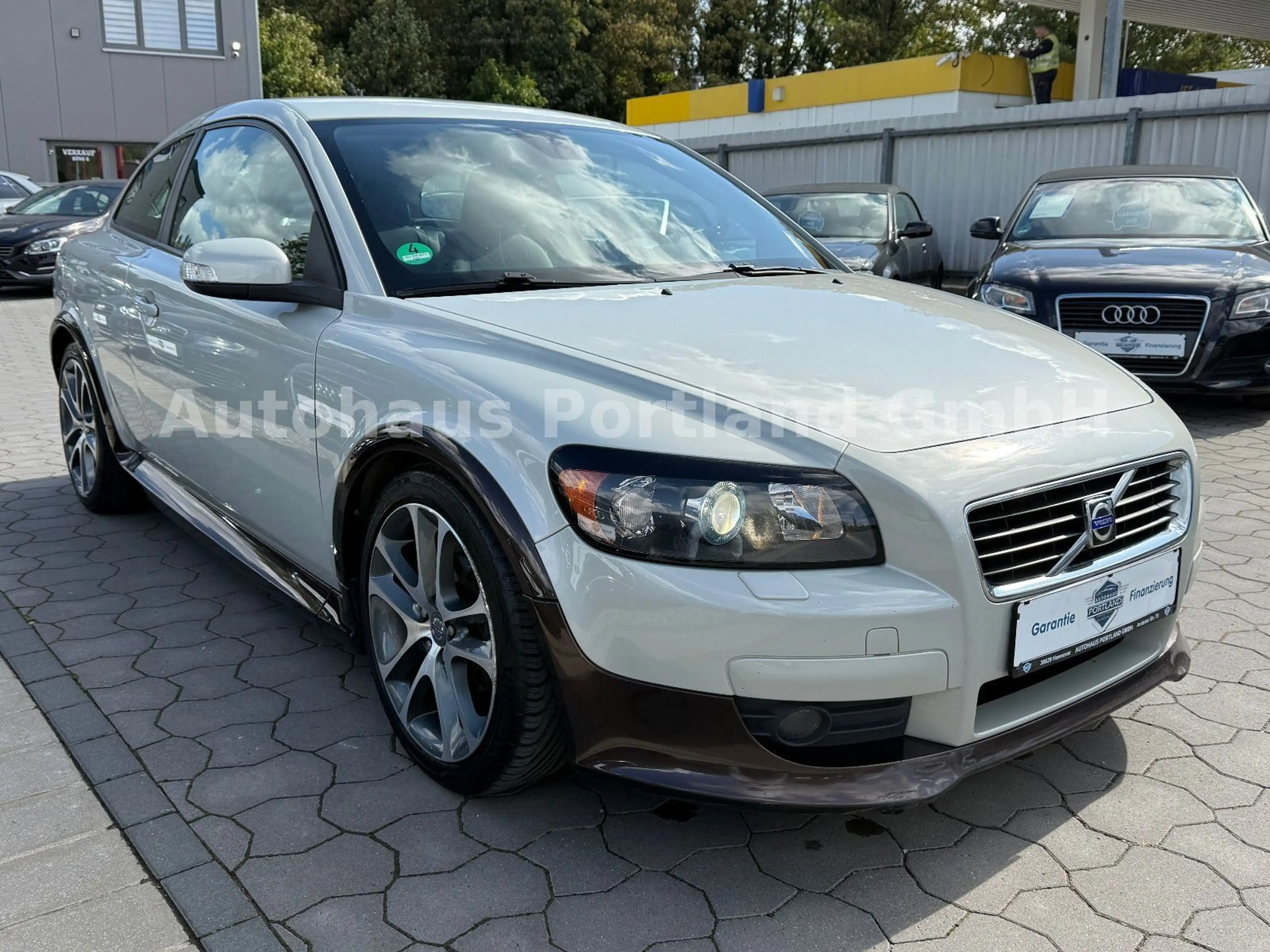Volvo C30 2.0 Momentum/Bi-Xenon/Tempomat/HU Neu/SHZ — photo 5